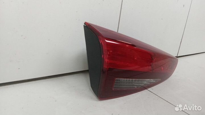 Фонарь задний внутренний левый Hyundai Tucson