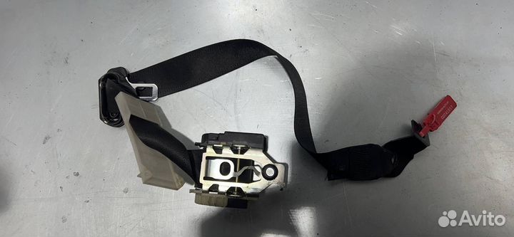 Ремень безопасности Opel Zafira (A) 2003