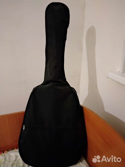 Гитара электроакустическая