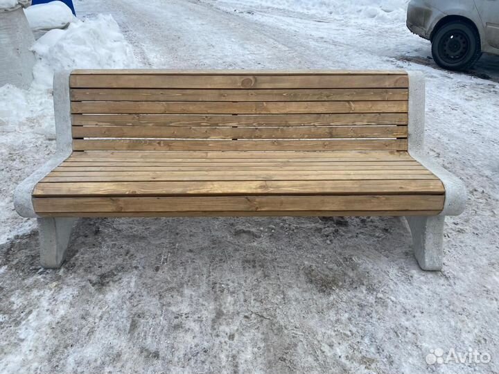 Скамейка уличная