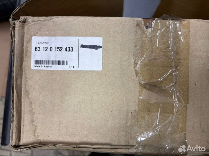 Комплект дооснащения титановых накладок фарBMW E46