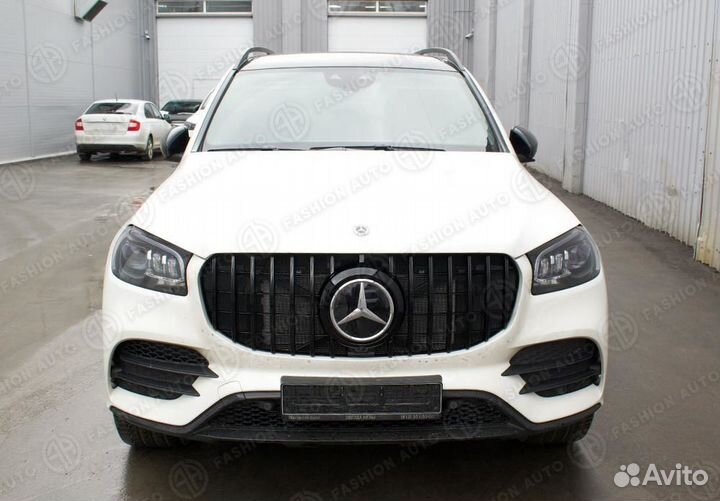 Решетка радиатора GT Mercedes GLS X167 черная