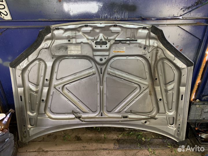 Капот Honda Civik Ferio ES1 D15B 2002