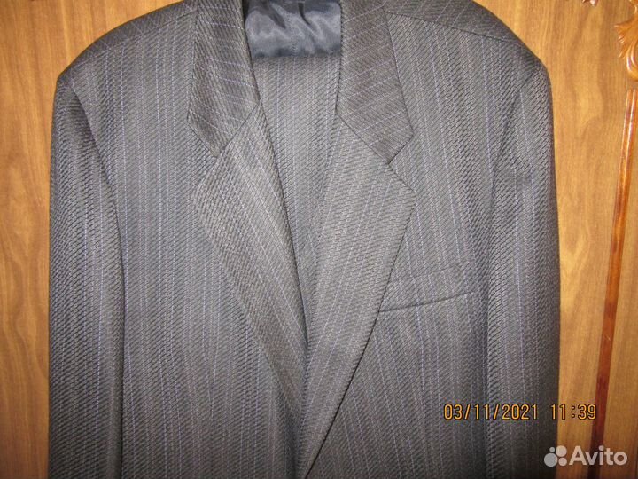 Продам мужской костюм (тройка) пр-во чсср