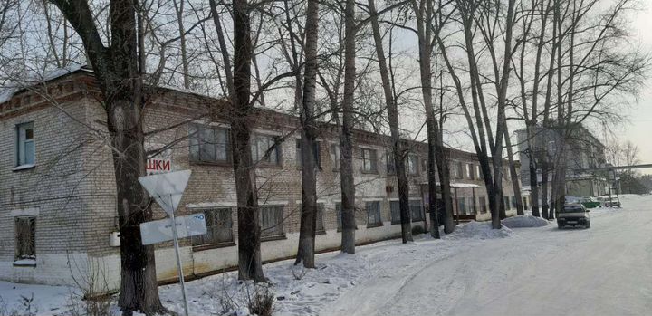 Здание, 580 м²