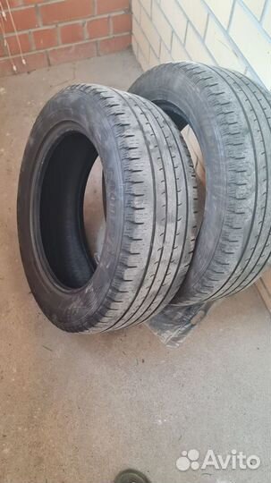 Goodyear EfficientGrip Performance SUV 225/60 R17 103