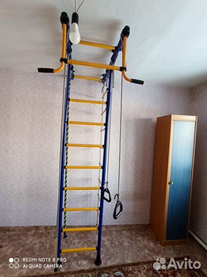 Детский спортивный уголок