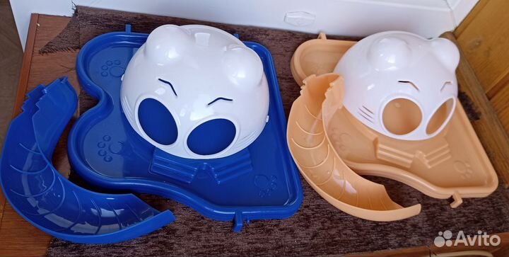 Домик горка в клетку