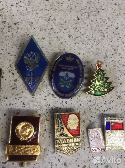 Значки, запонки