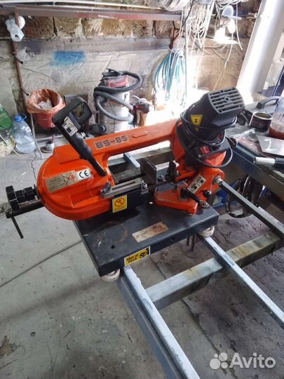 Ленточная пила по металлу