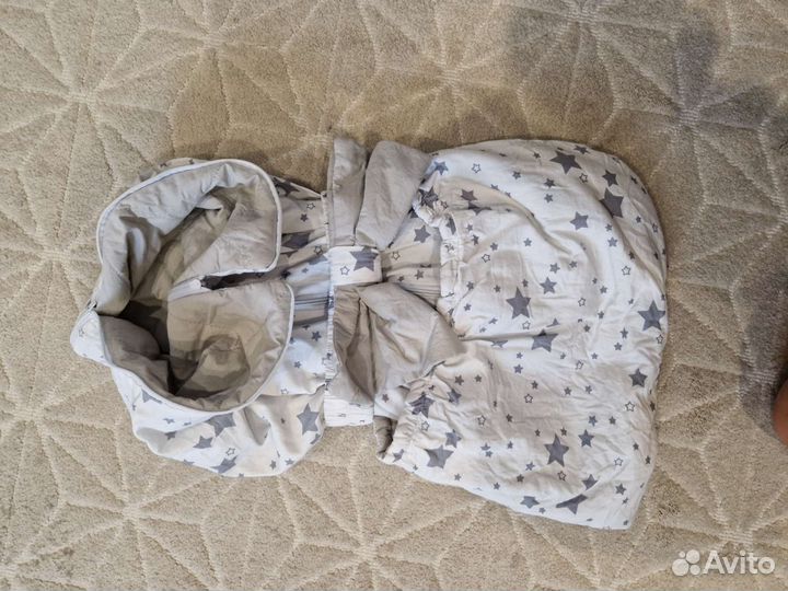 Бортики в детскую кроватку+простынь и одеяло