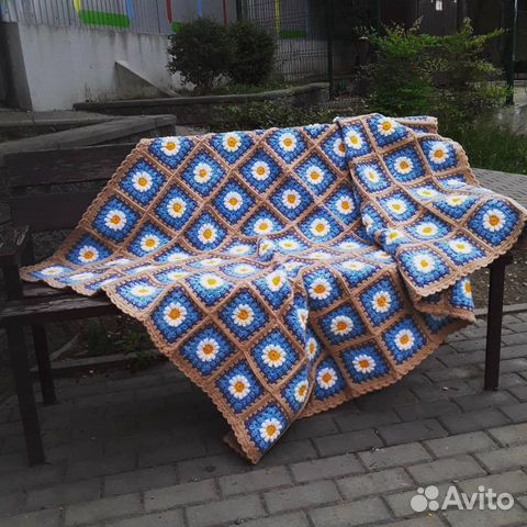 Плед в гостиную