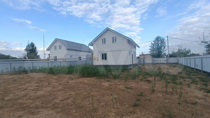 Коттедж 115 м² на участке 6 сот.