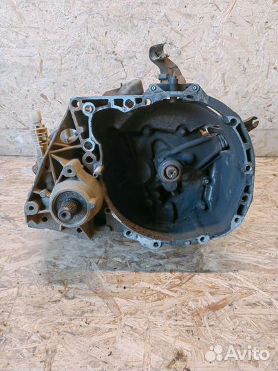 МКПП (механическая коробка переключения передач) N