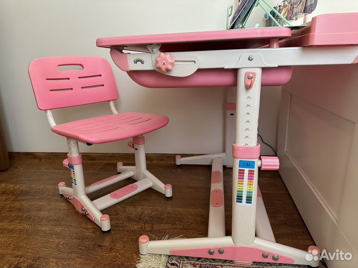 Растущая парта и стул
