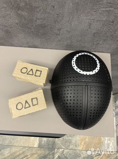 Маска игра в кальмара