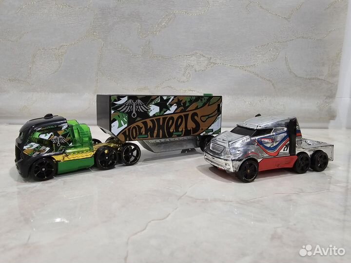 Hot Wheels Track Speed Fleet