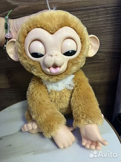 Обезьянка hasbro