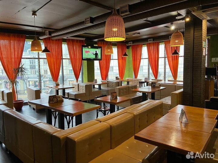 Официант без опыта (ТЦ Аркада)