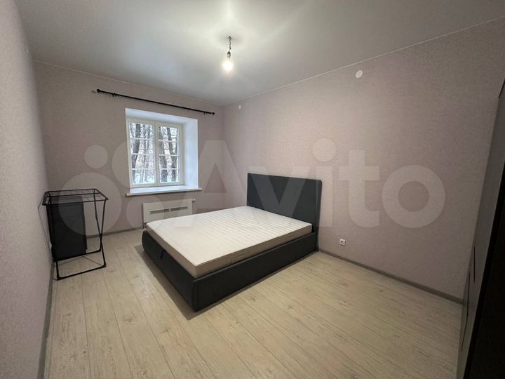 2-к. квартира, 58 м², 2/5 эт.