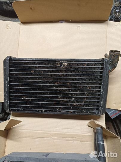Продам радиатор ваз