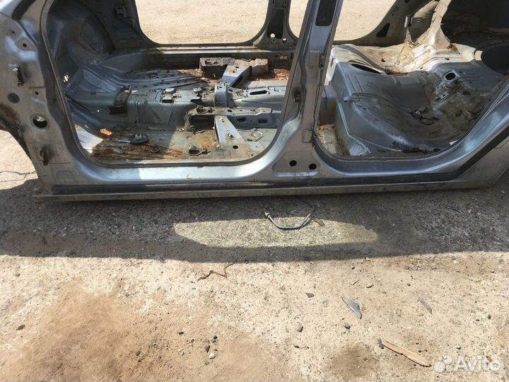 Порог со стойкой левый (Opel Astra)