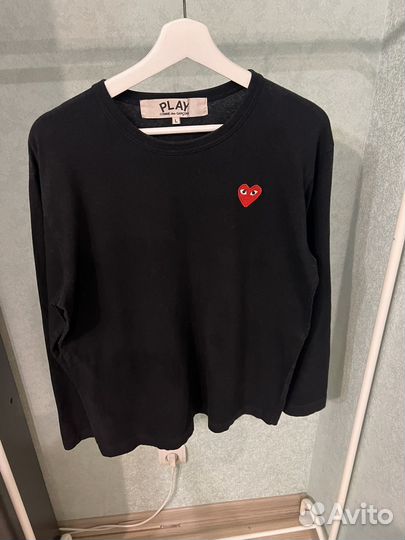 Лонгслив comme des garcons play