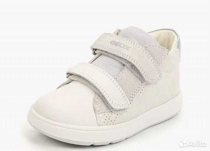 Кроссовки для девочек