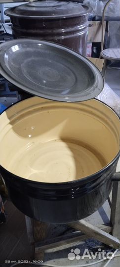 Кастрюли эмалированные бу