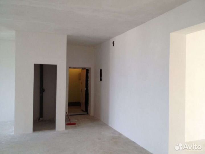 Штукатурка стен и Стяжка пола, укладка кафеля