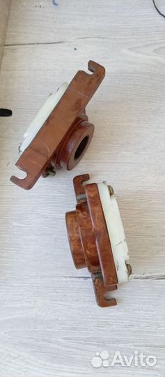 Корпуса подшипников, посадочное на 20 мм