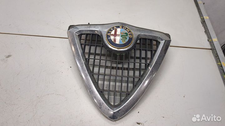 Решетка радиатора Alfa Romeo 156, 2000