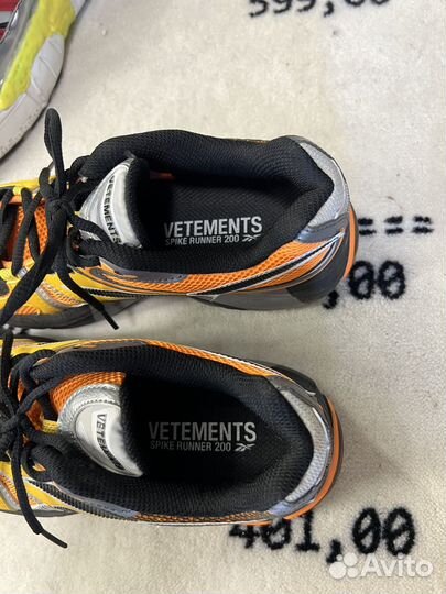 В Наличии Vetements x Reebok Spike Runner 200