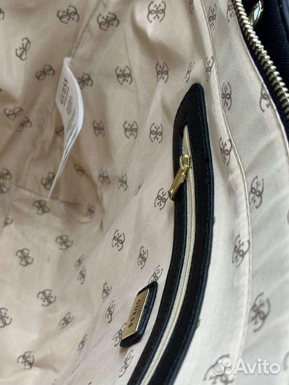 Сумка Guess