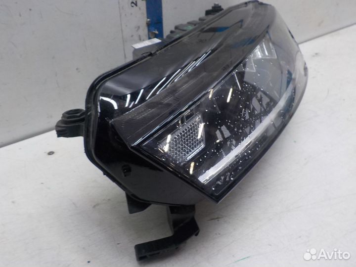 Фара левая Skoda Octavia 2019