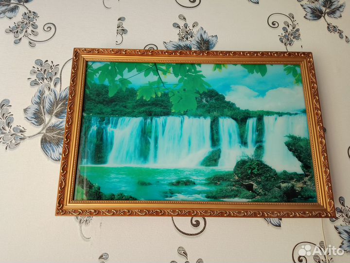 Картина с подсветкой и звуком водопада