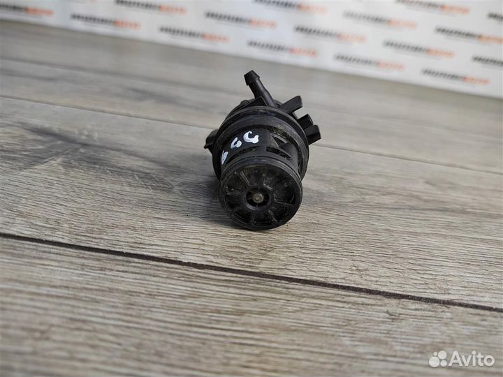 Насос омывателя стекла mazda 6 GG