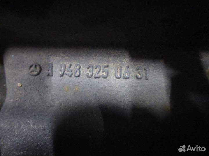 Кронштейн Mercedes-Benz A9483250631