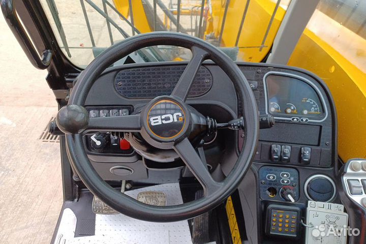 Телескопический погрузчик JCB 540-170, 2021