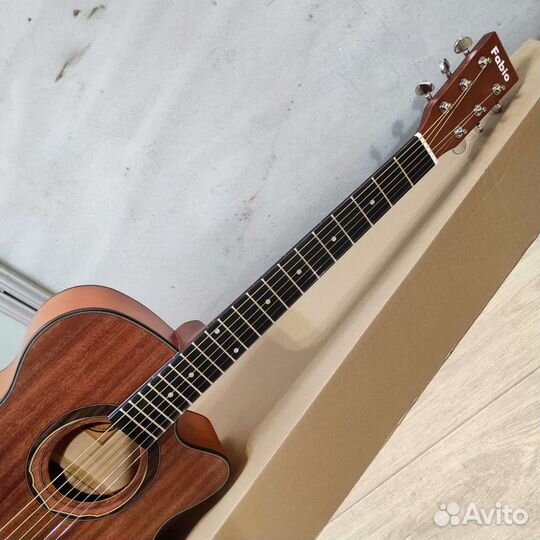 Гитара новая акустическая
