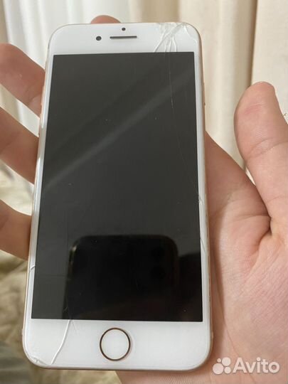 Телефон iPhone 8 64 gb