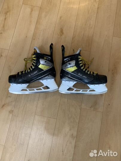 Хоккейные коньки bauer