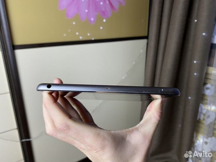 iPad Mini 16 Gb / идеал 5