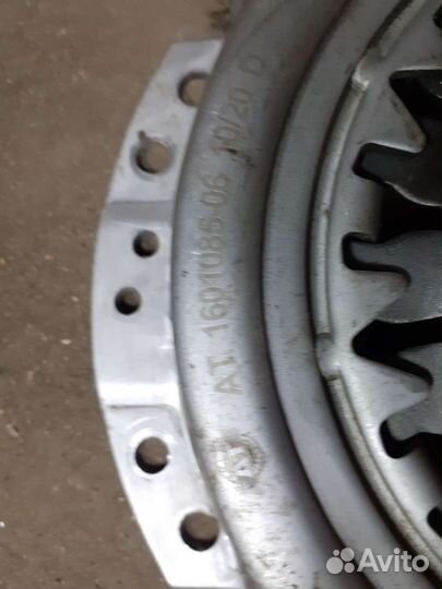 Корзина сцепление ваз 21213