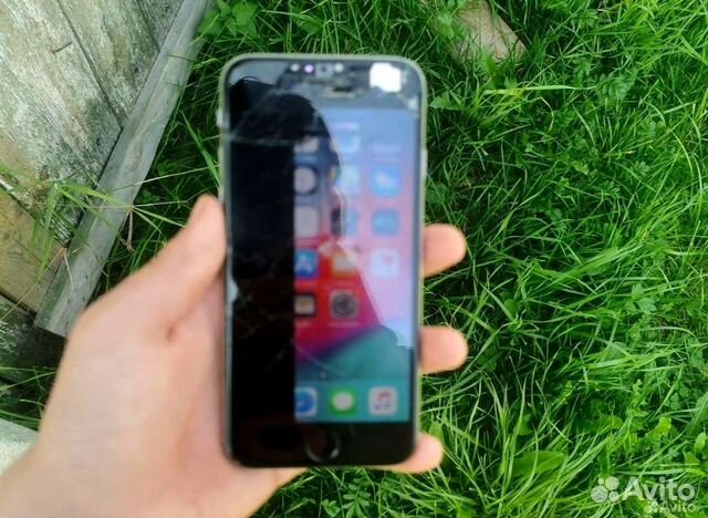 Скупка/ремонт/трейдин сломанных iPhone и iPad