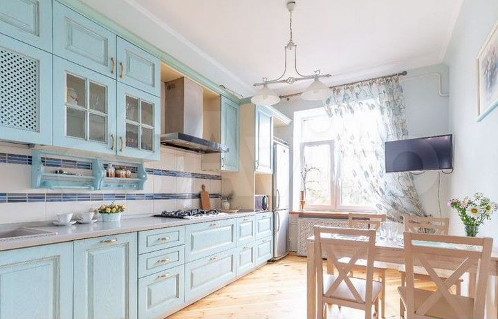 3-к. квартира, 92 м², 7/13 эт.