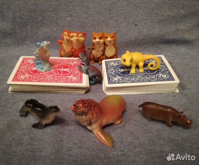 Фигурки зверей/карты/штампы-печати/солдатики/кости