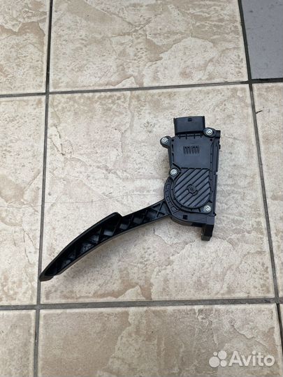 Педаль газа калина 1118 bosch электронная