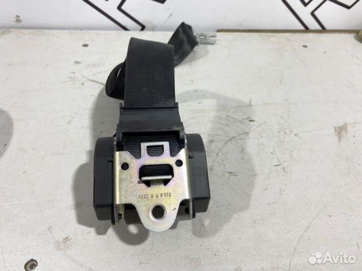 Ремень безопасности задний левый Audi A4 B8