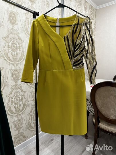 Ассортиент платьев